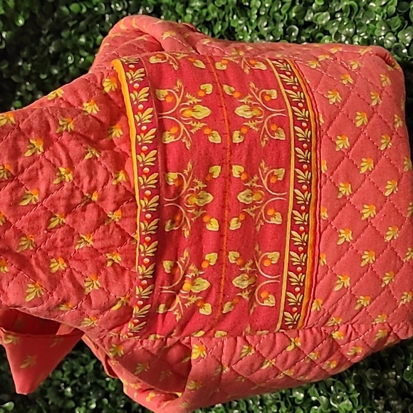 EUC, Large Vera Bradley Shoulder Bag - Picture 7 of 10